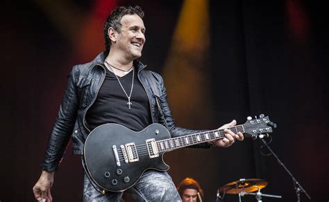 vivian campbell live gear.